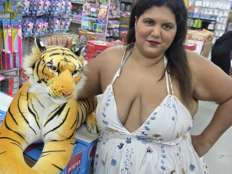 AngelQueen Live Webcam