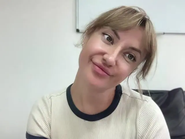ladylynaa Live Webcam Profil
