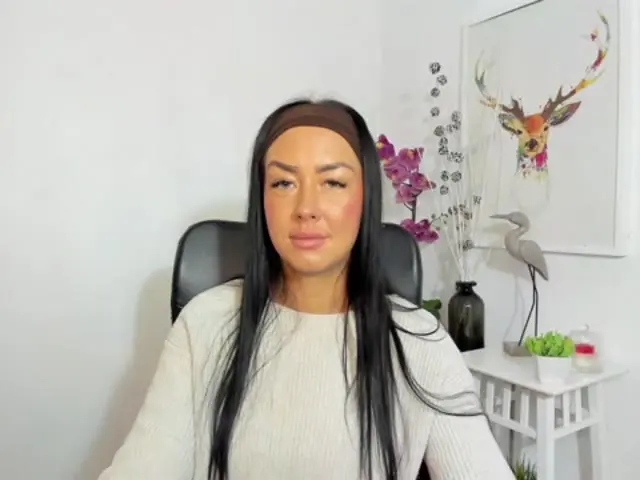 lauracharm Live Webcam Profil
