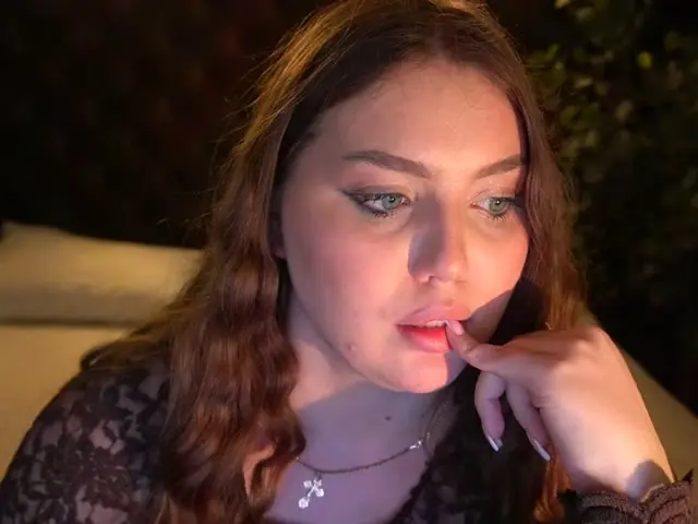 LuxSopphia live webcam