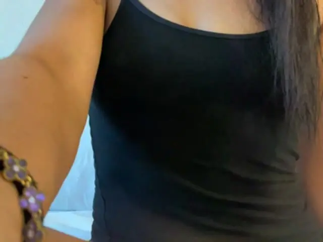 poupeedz Live Webcam Profil