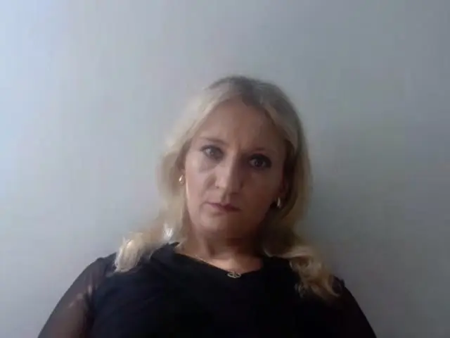 violettatrue Live Webcam Profil